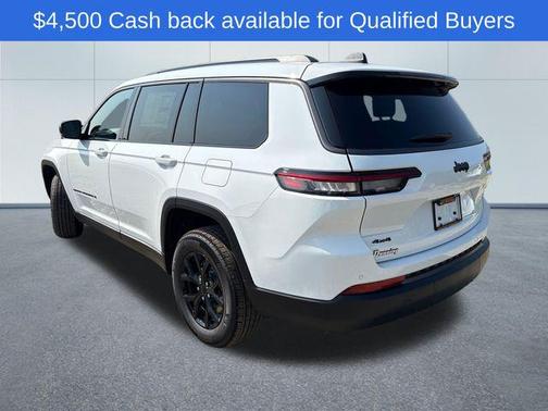 Bright White Clearcoat 2026 Jeep Grand Cherokee L Altitude