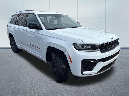 Bright White Clearcoat 2026 Jeep Grand Cherokee L Limited