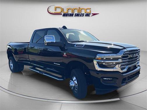 2025 RAM 3500 Laramie Crew Cab 4x4 8' Box