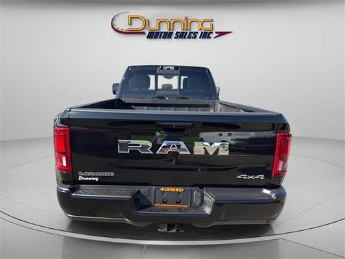 2025 RAM 3500 Laramie Crew Cab 4x4 8' Box