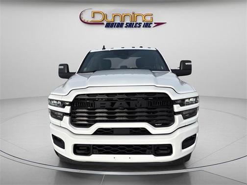 2026 RAM 3500 Big Horn Crew Cab 4x4 8' Box