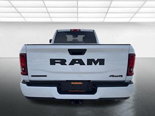 2026 RAM 3500 Big Horn Crew Cab 4x4 8' Box