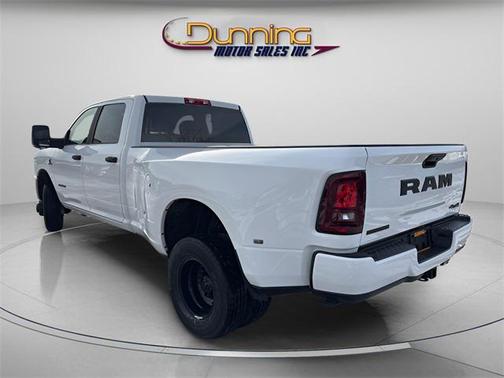 2026 RAM 3500 Big Horn Crew Cab 4x4 8' Box