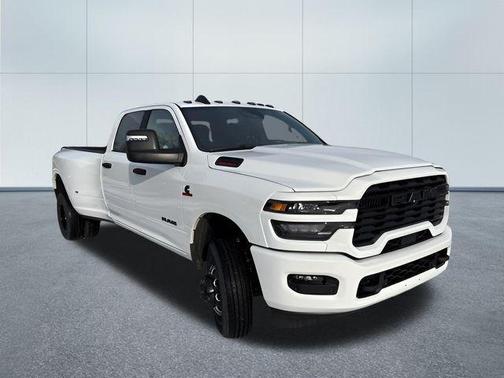 2026 RAM 3500 Big Horn Crew Cab 4x4 8' Box