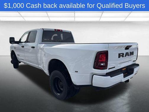 2026 RAM 3500 Big Horn Crew Cab 4x4 8' Box