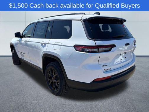 Bright White Clearcoat 2026 Jeep Grand Cherokee L Altitude