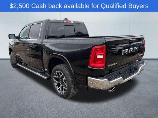 Diamond Black Crystal Pearlcoat 2027 RAM 1500 Laramie