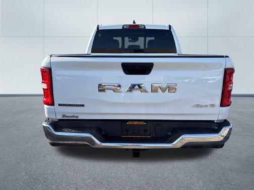 Bright White Clearcoat 2027 RAM 1500 Big Horn/Lone Star