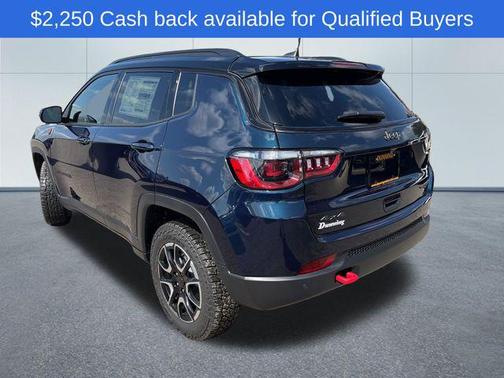 Fathom Blue Pearl Coat 2026 Jeep Compass Trailhawk