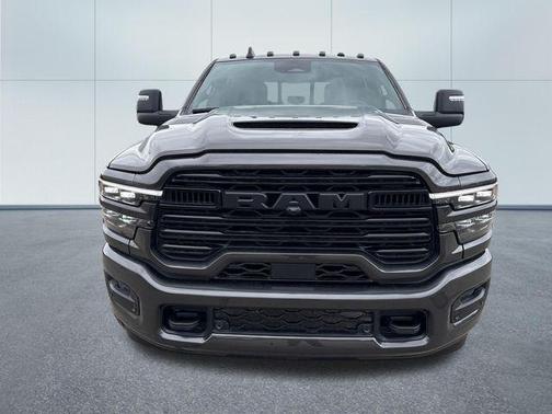 Granite Crystal Metallic Clearcoat 2026 RAM 2500 Laramie Crew Cab 4x4 6'4' Box