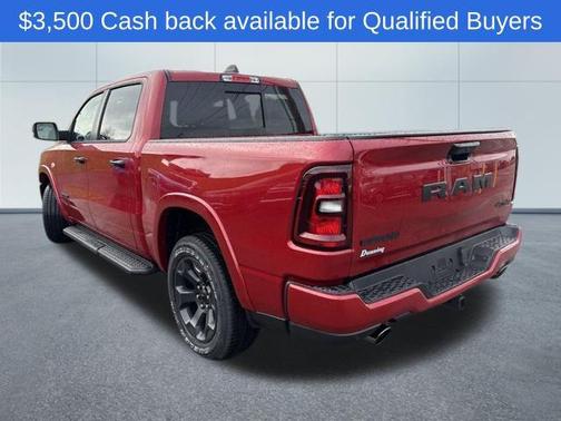 Molten Red Pearlcoat 2026 RAM 1500 Big Horn/Lone Star