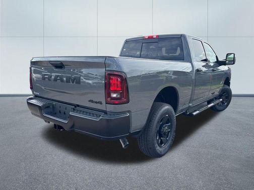 Ceramic Gray Clearcoat 2026 RAM 2500 Tradesman Crew Cab 4x4 6'4' Box