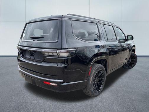 High Gloss Black 2026 Jeep Grand Wagoneer Limited Reserve 4x4