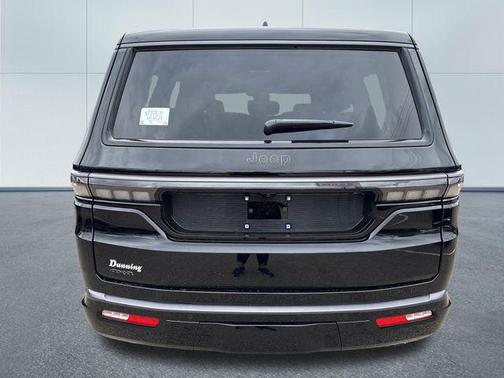 High Gloss Black 2026 Jeep Grand Wagoneer Limited Reserve 4x4