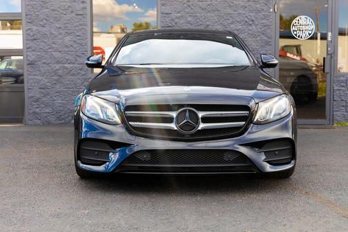 2017 Mercedes-Benz E-Class E 300 4MATIC Sedan 4D