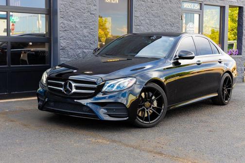 2017 Mercedes-Benz E-Class E 300 4MATIC Sedan 4D