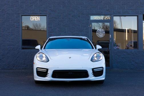 2014 Porsche Panamera Turbo S Executive