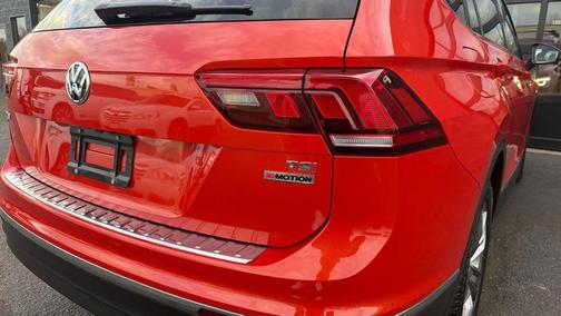 2018 Volkswagen Tiguan 2.0T SEL