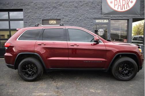 2016 Jeep Grand Cherokee Laredo