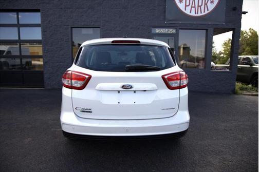 2017 Ford C-Max Energi Titanium