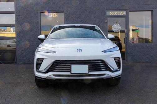 Summit White 2025 Buick Envista Preferred FWD