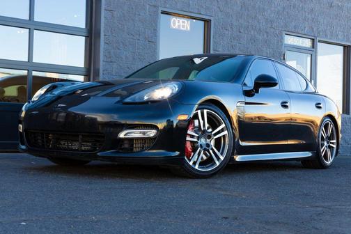 2012 Porsche Panamera Turbo S