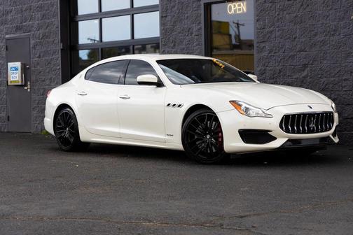 2017 Maserati Quattroporte GTS GranSport