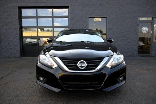 Super Black 2017 Nissan Altima 3.5 SL