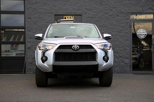 Classic Silver Metallic 2016 Toyota 4Runner Trail Premium