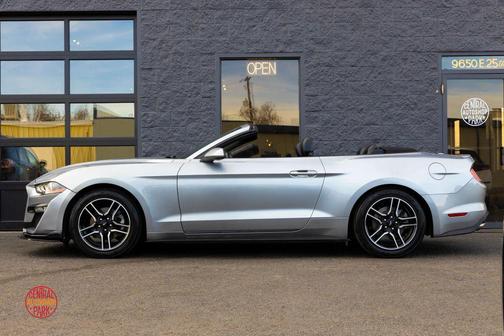 2021 Ford Mustang EcoBoost Premium