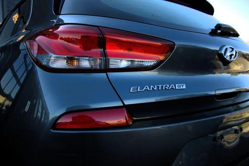 Summit Gray 2018 Hyundai Elantra GT Base