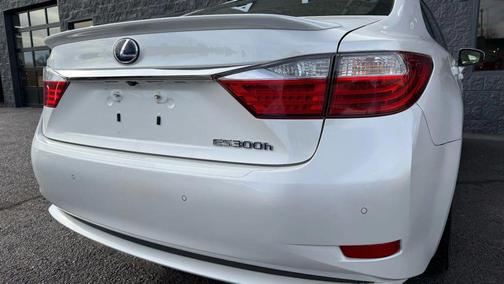 2013 Lexus ES 300h Base