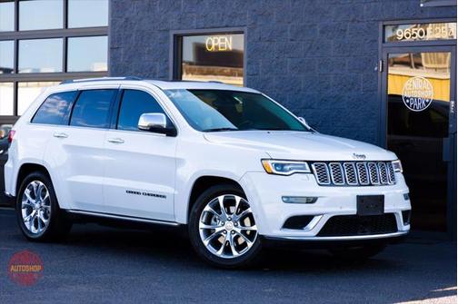 2020 Jeep Grand Cherokee Summit