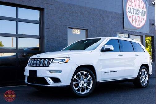 2020 Jeep Grand Cherokee Summit