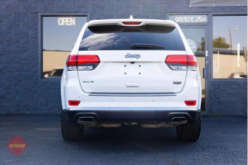 2020 Jeep Grand Cherokee Summit
