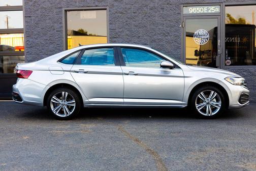 2022 Volkswagen Jetta 1.5T SE