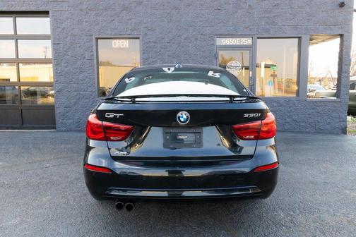2017 BMW 330 Gran Turismo xDrive