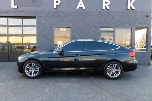 2017 BMW 330 Gran Turismo xDrive