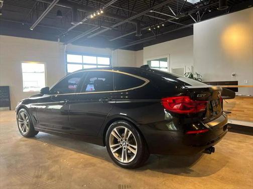 2017 BMW 330 Gran Turismo xDrive