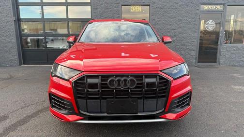 2020 Audi Q7 55 Premium Plus