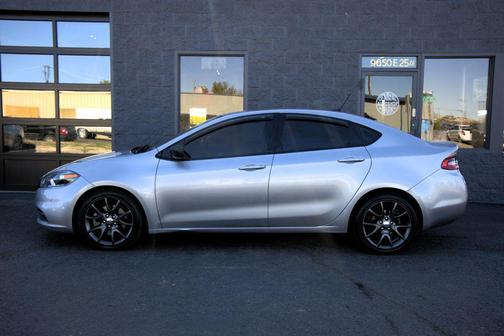 Billet Silver Metallic Clearcoat 2015 Dodge Dart SE