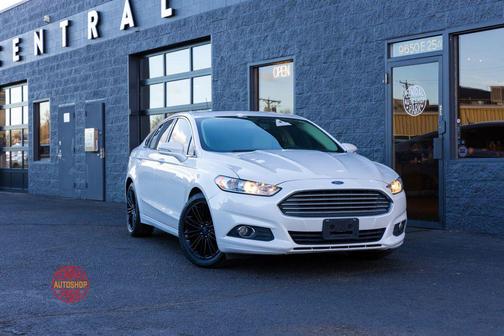 2014 Ford Fusion SE