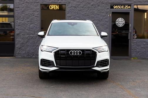 2020 Audi Q7 55 Premium Plus