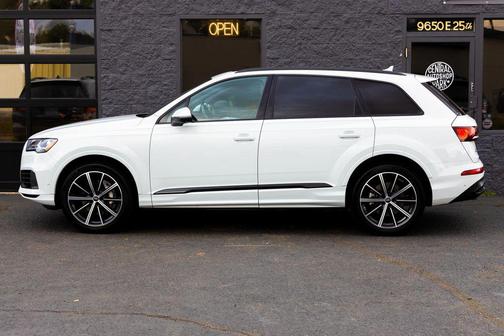 2020 Audi Q7 55 Premium Plus