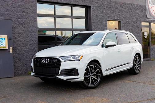 2020 Audi Q7 55 Premium Plus