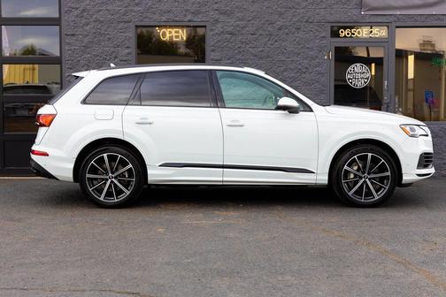 2020 Audi Q7 55 Premium Plus