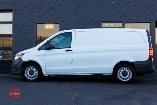 2017 Mercedes-Benz Metris Base