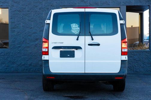 2017 Mercedes-Benz Metris Base