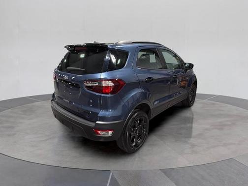 2022 Ford EcoSport SES