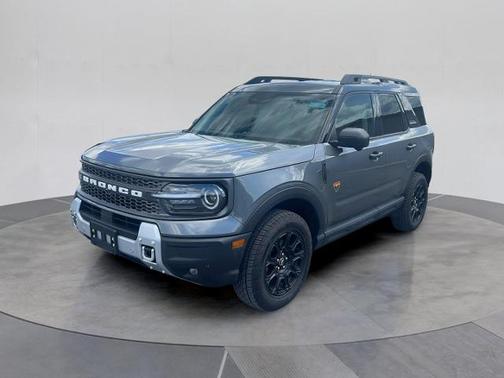 CARBONIZED GRAY METALLIC 2025 Ford Bronco Sport BADLANDS